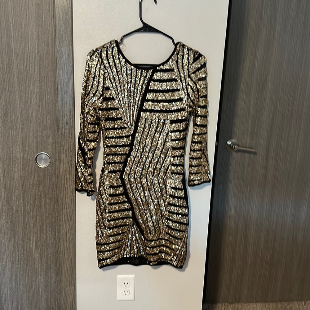 Windsor formal dress Medium